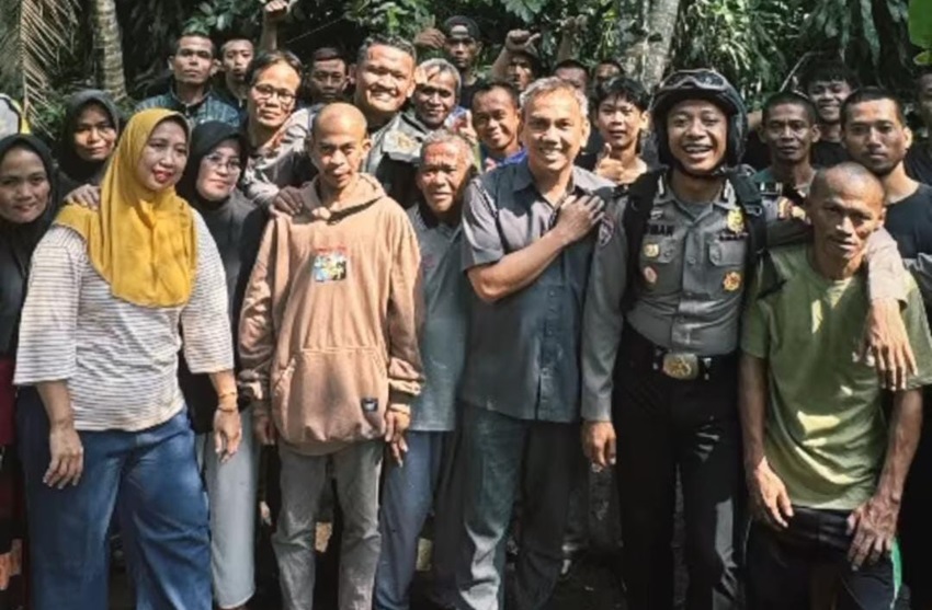 Gunawan Sadbor Hirup Udara Bebas